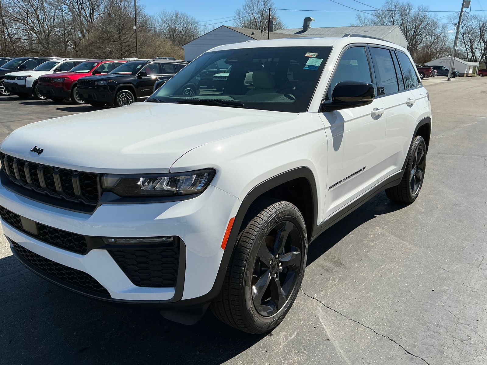 View vehicle photo 2