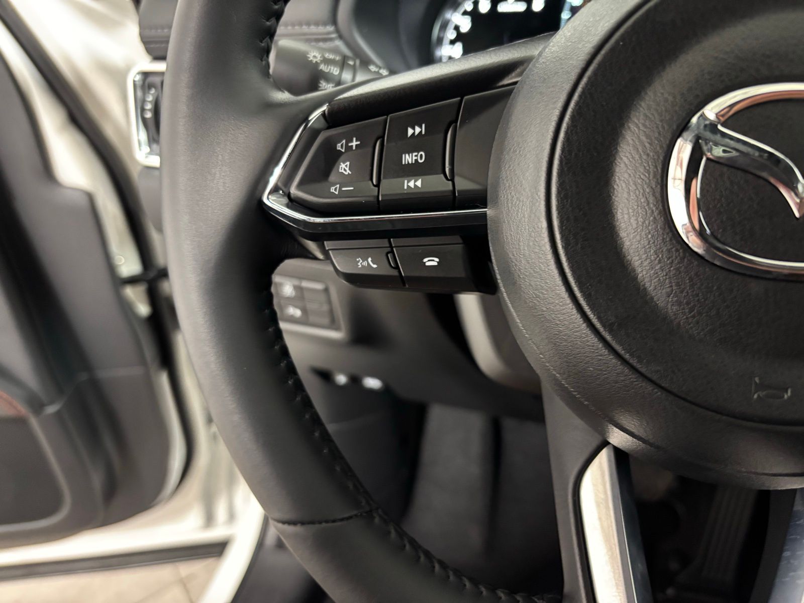 Used Car 2025 Mazda Cx-5  Wagon 4 Dr. 2.5 Carbon Turbo All Wheel Drive For Sale Under $35,000 In Austin, Texas