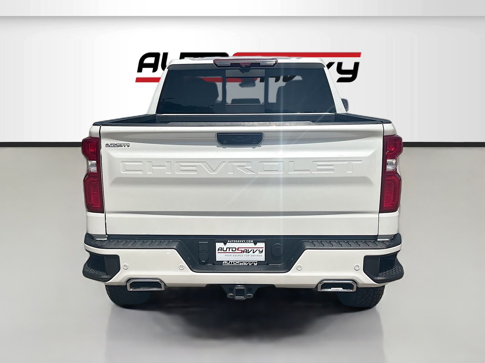 Used 2024 Beige Chevrolet High Country image 6