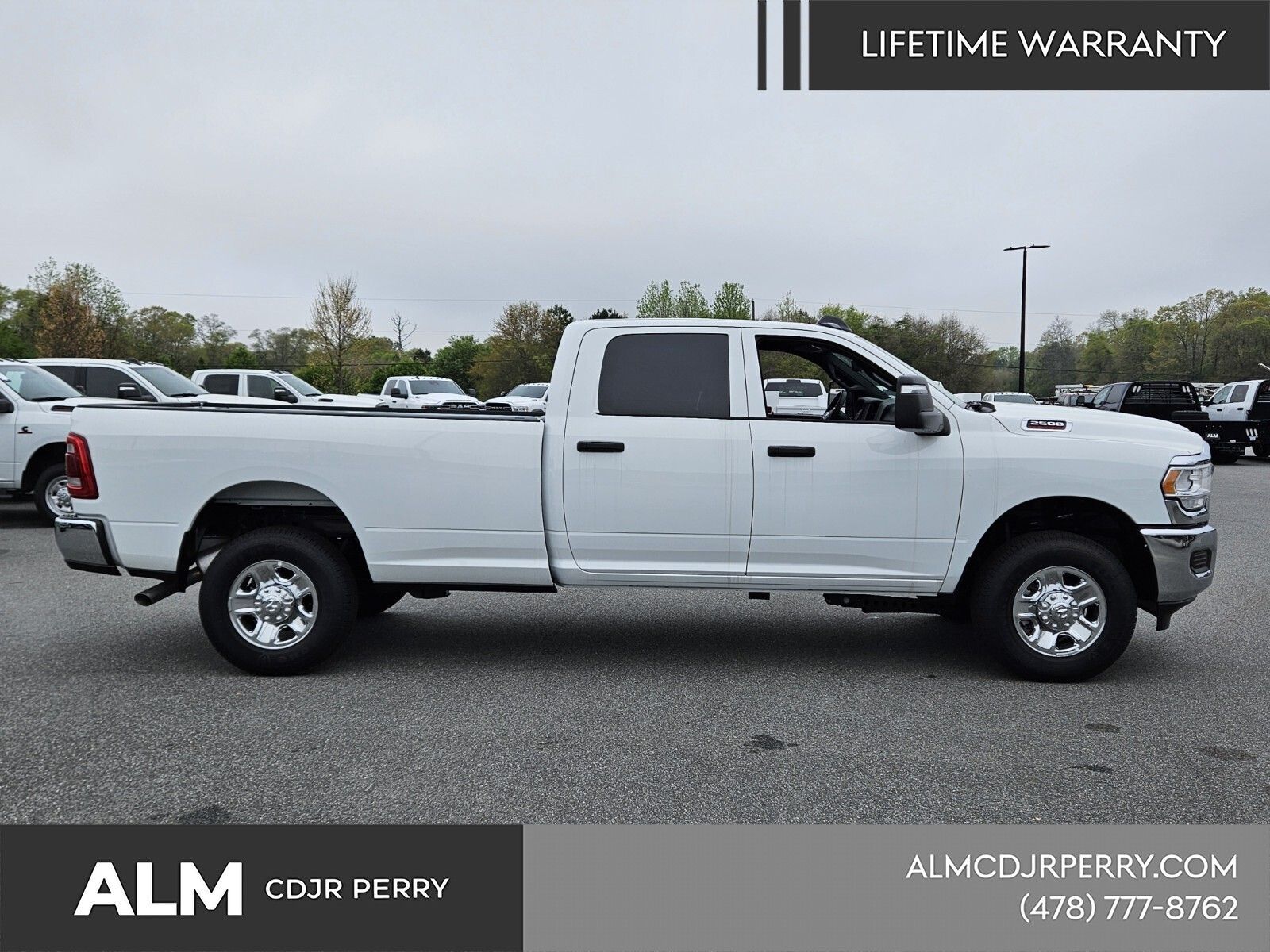 New 2024 Bright White Clear-Coat Exterior Paint RAM Tradesman image 16