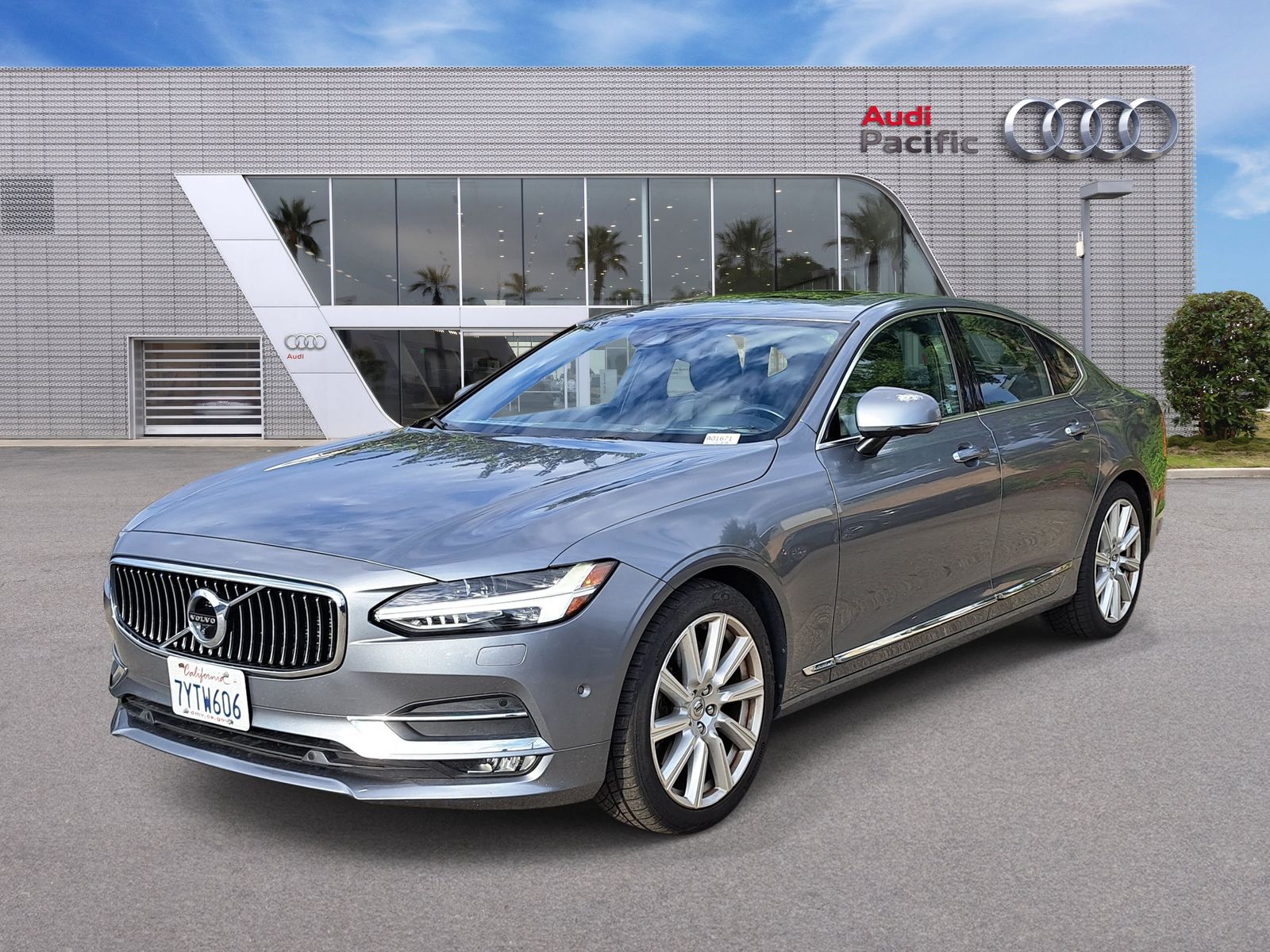 2017 Volvo S90 T6 Inscription AWD