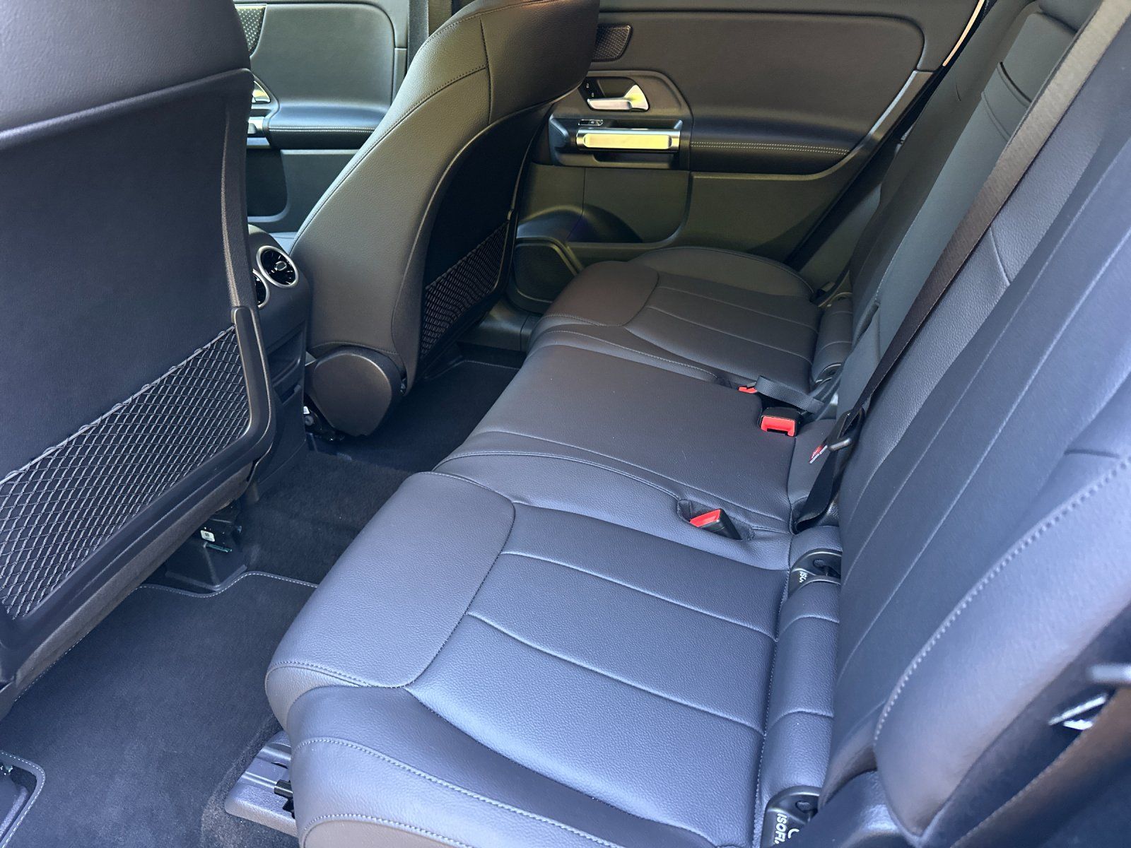 used 2026 Mercedes-Benz GLB car, priced at $44,498