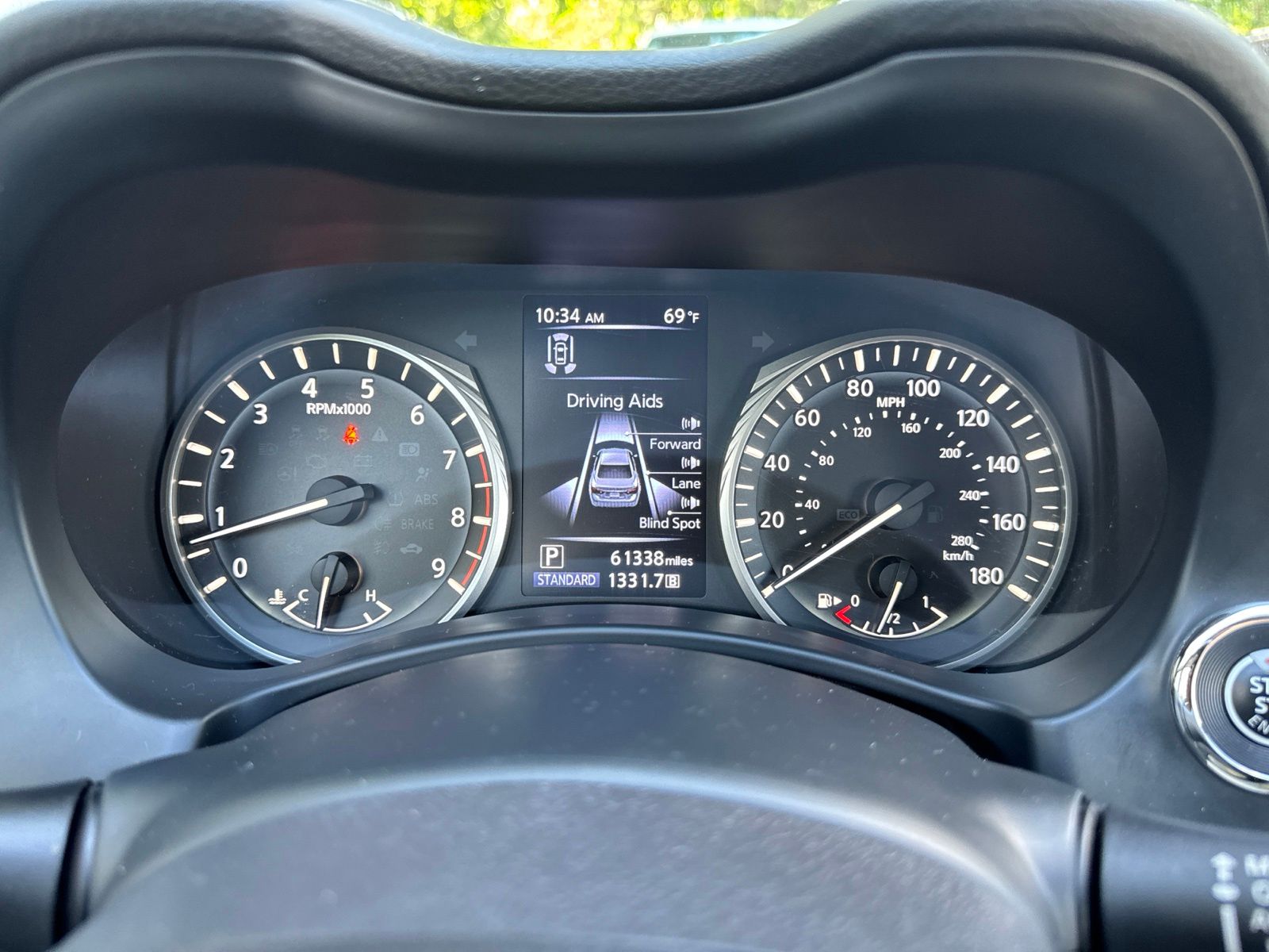 Used 2022 Grand Blue INFINITI LUXE image 5