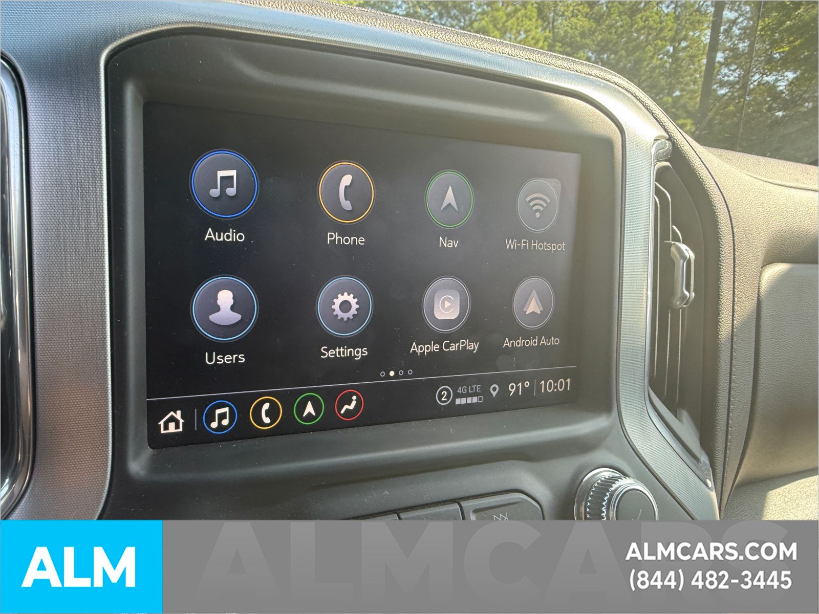 Used 2021 White GMC SLT image 21