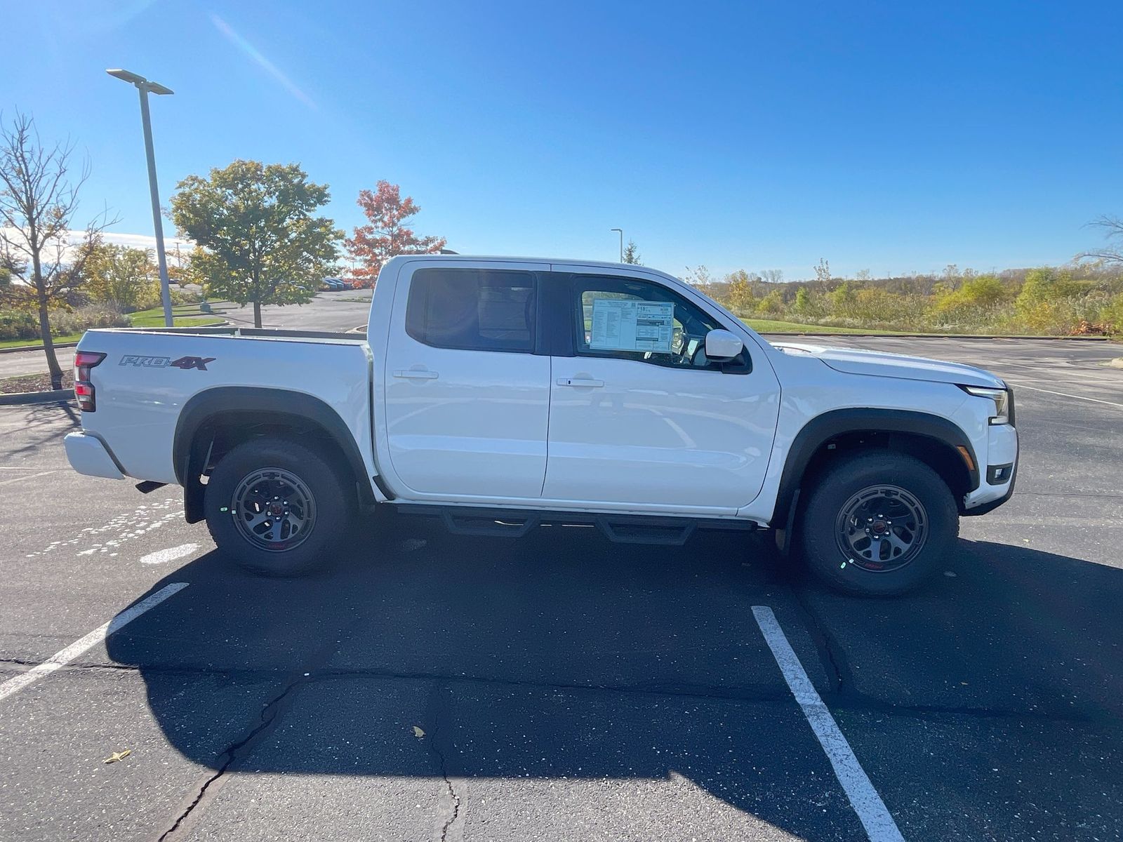 2025 Nissan Frontier PRO-4X 34