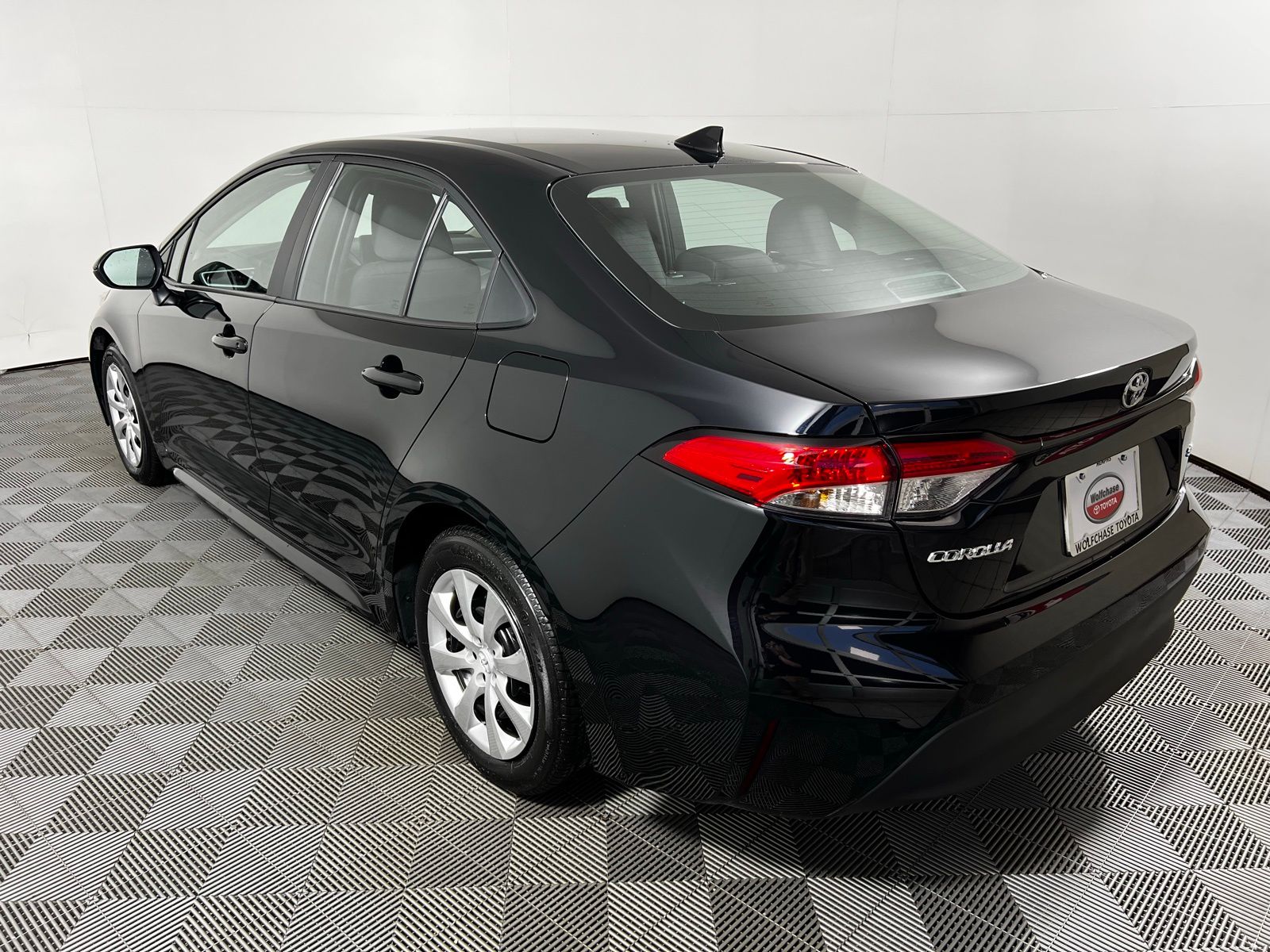 Thumbnail: 2025 Toyota Corolla - 7