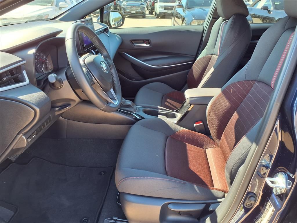 2025 Toyota Corolla SE Blue at Toyota of Victoria