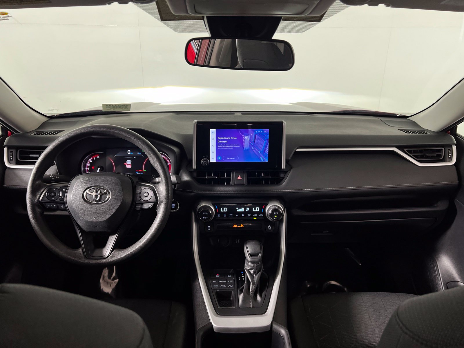 Thumbnail: 2025 Toyota RAV4 - 23