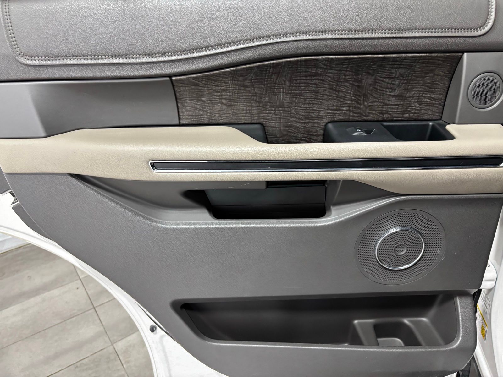 Used Car 2019 Ford Expedition  Limited For Sale Under $30,000 In Austin, Texas