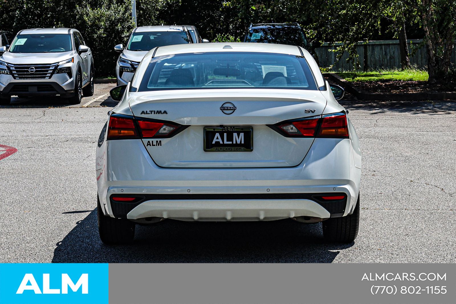 Used 2024 White Nissan 2.5 SV image 12