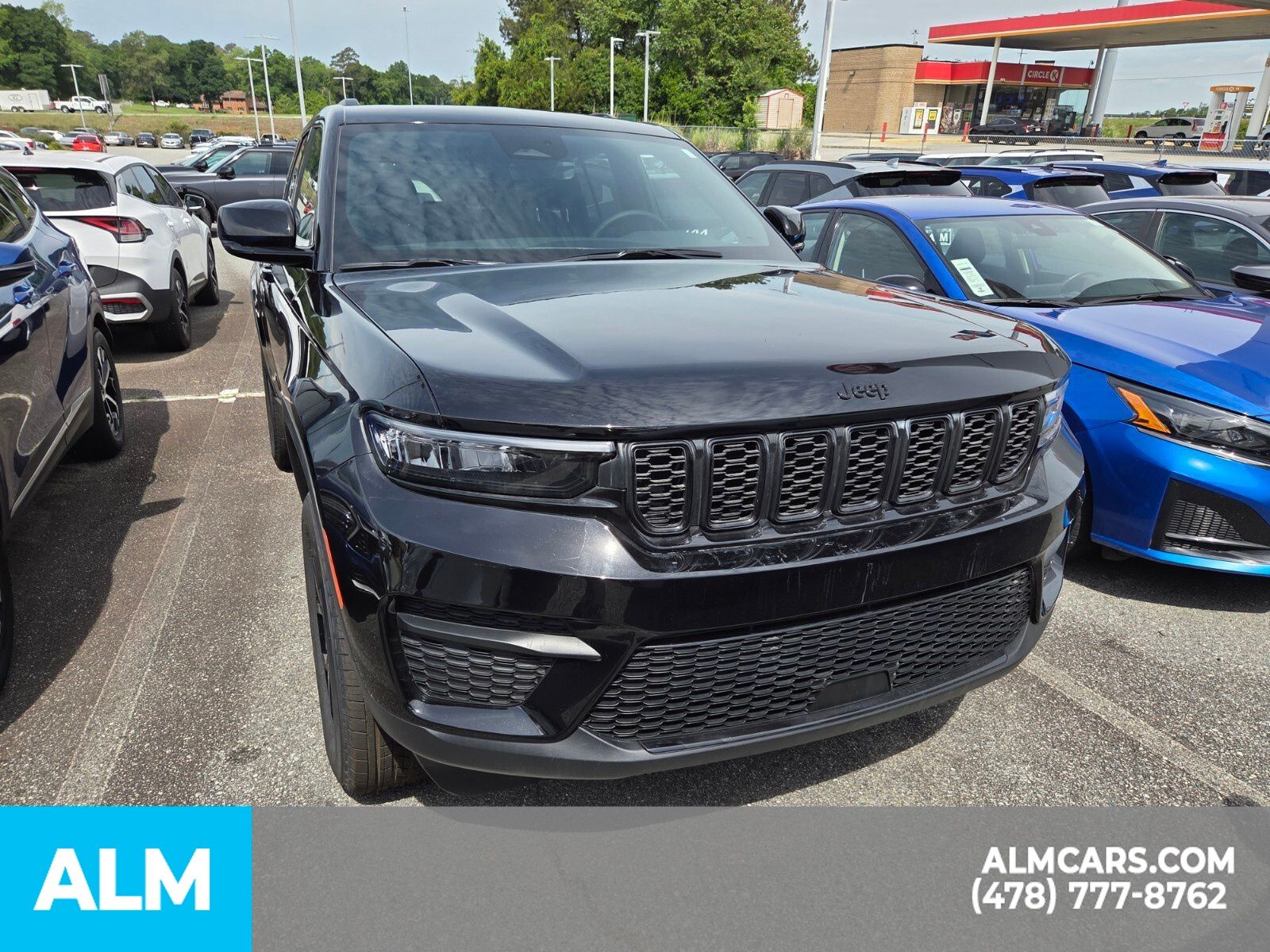 Used 2025 Black Jeep Altitude X image 23