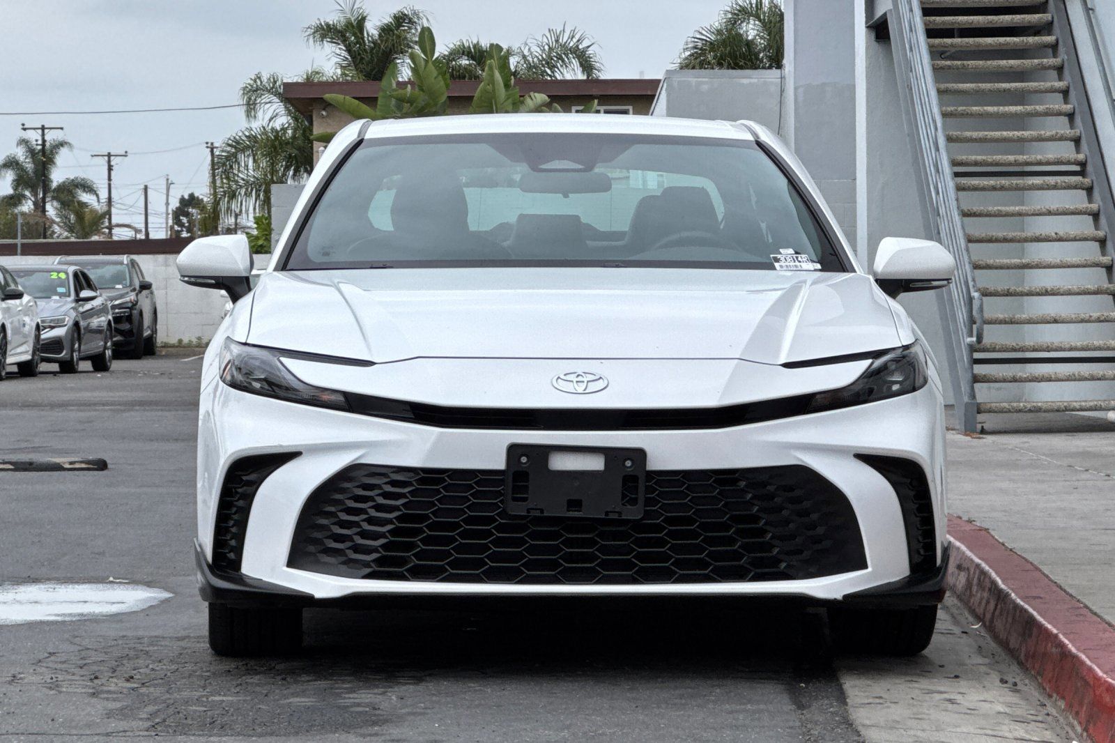 View vehicle photo 6