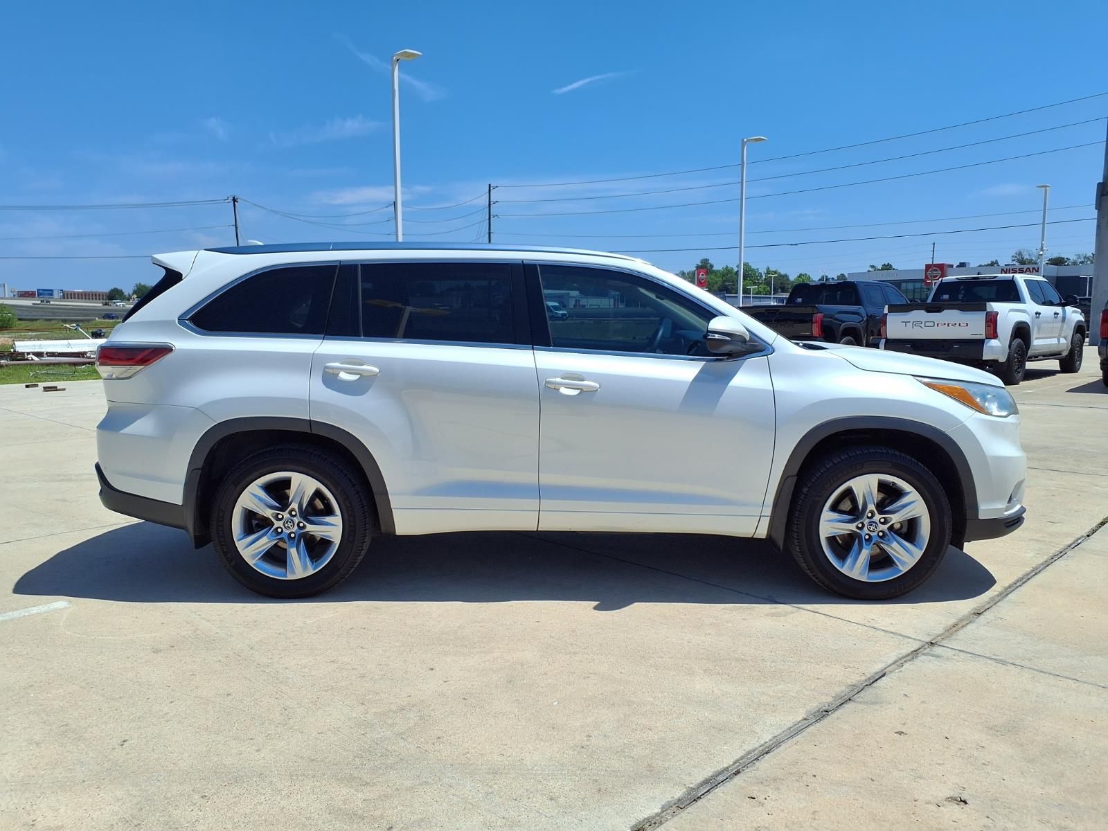 2016 Toyota Highlander Limited White at Westside Lexus