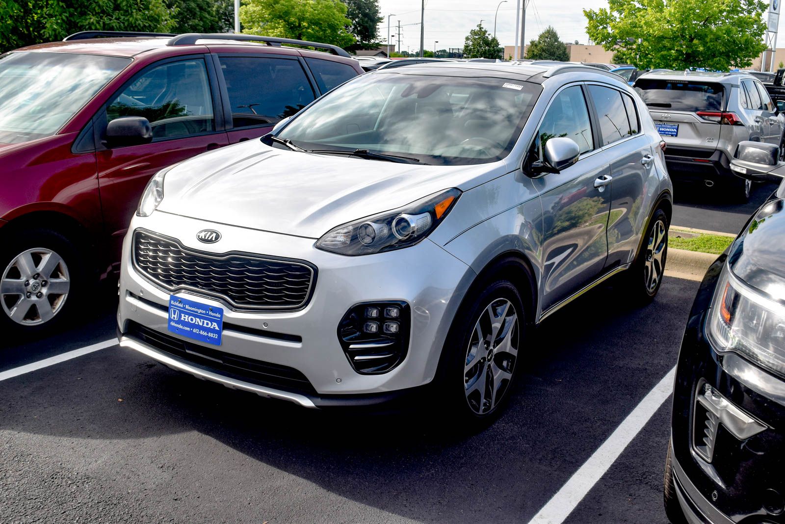 Sparkling Silver 2017 Kia Sportage SUV / Crossover Front-Wheel Drive 6-Speed Automatic