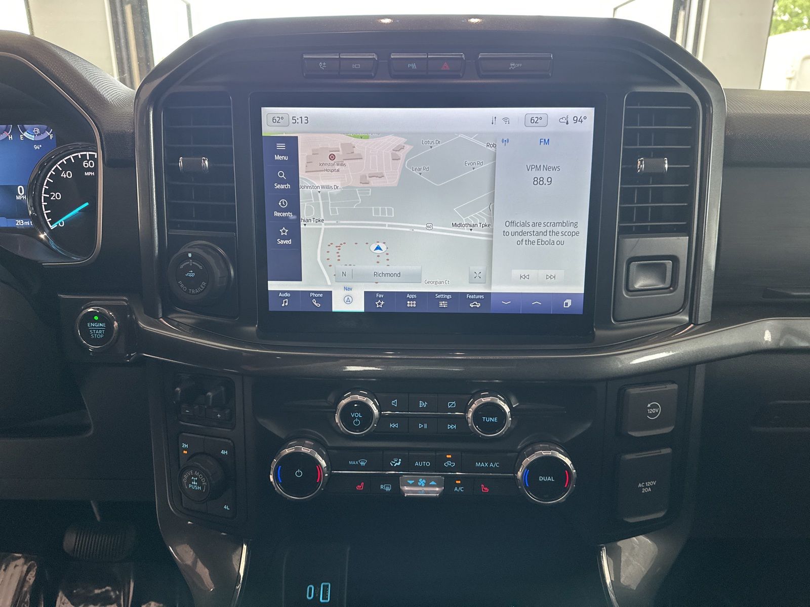 Certified Used 2023 Oxford White Ford XLT image 18
