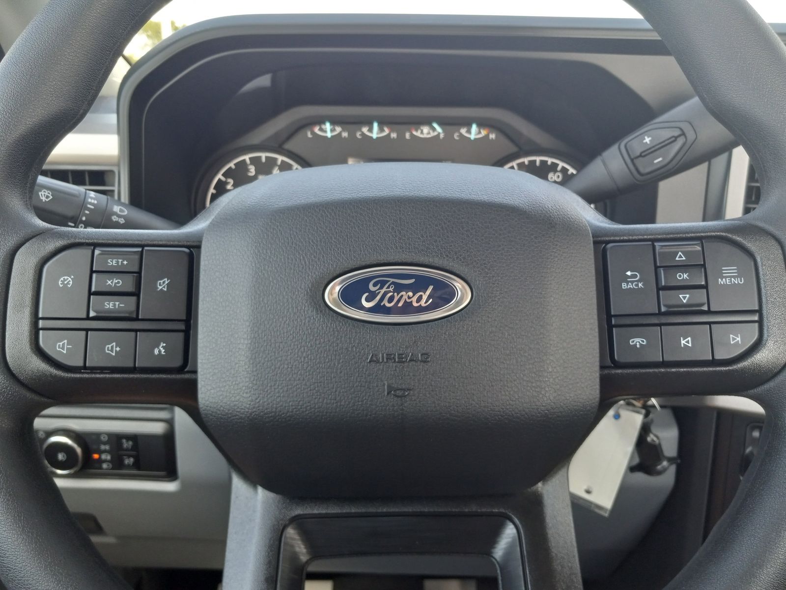 2026 Ford F-250SD image 15