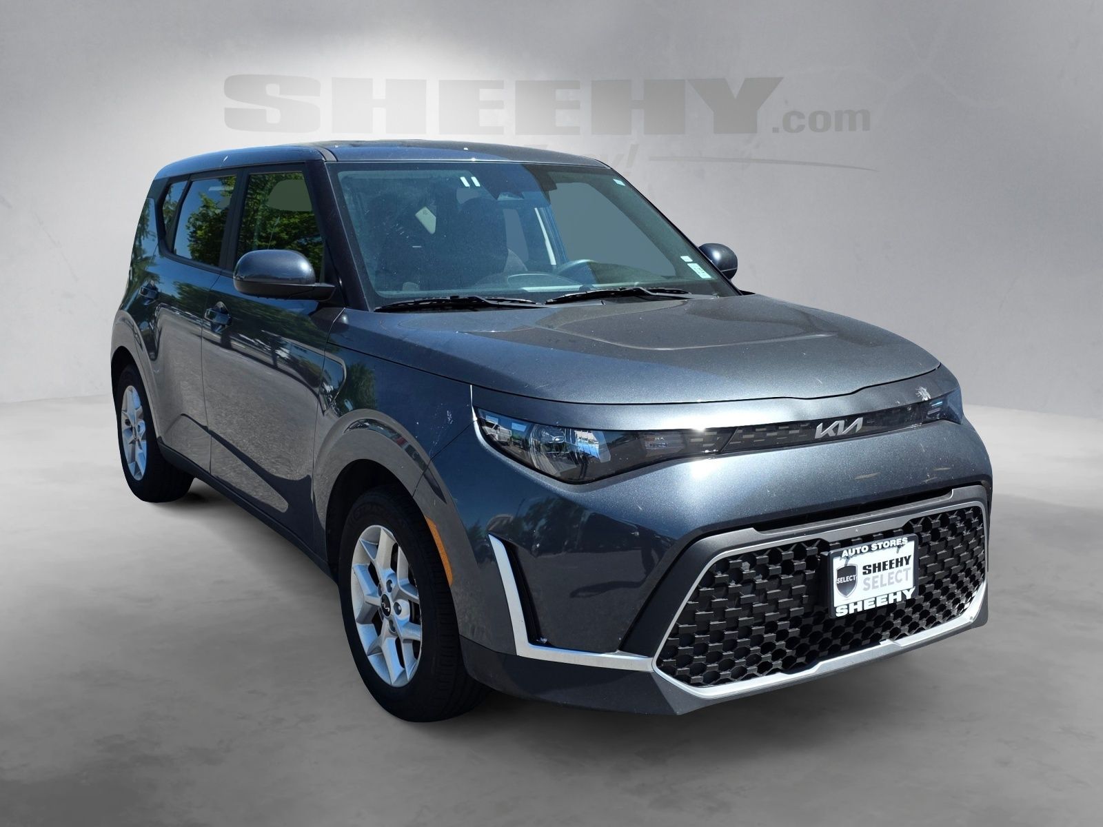 Used 2024 Gray Kia LX image 2