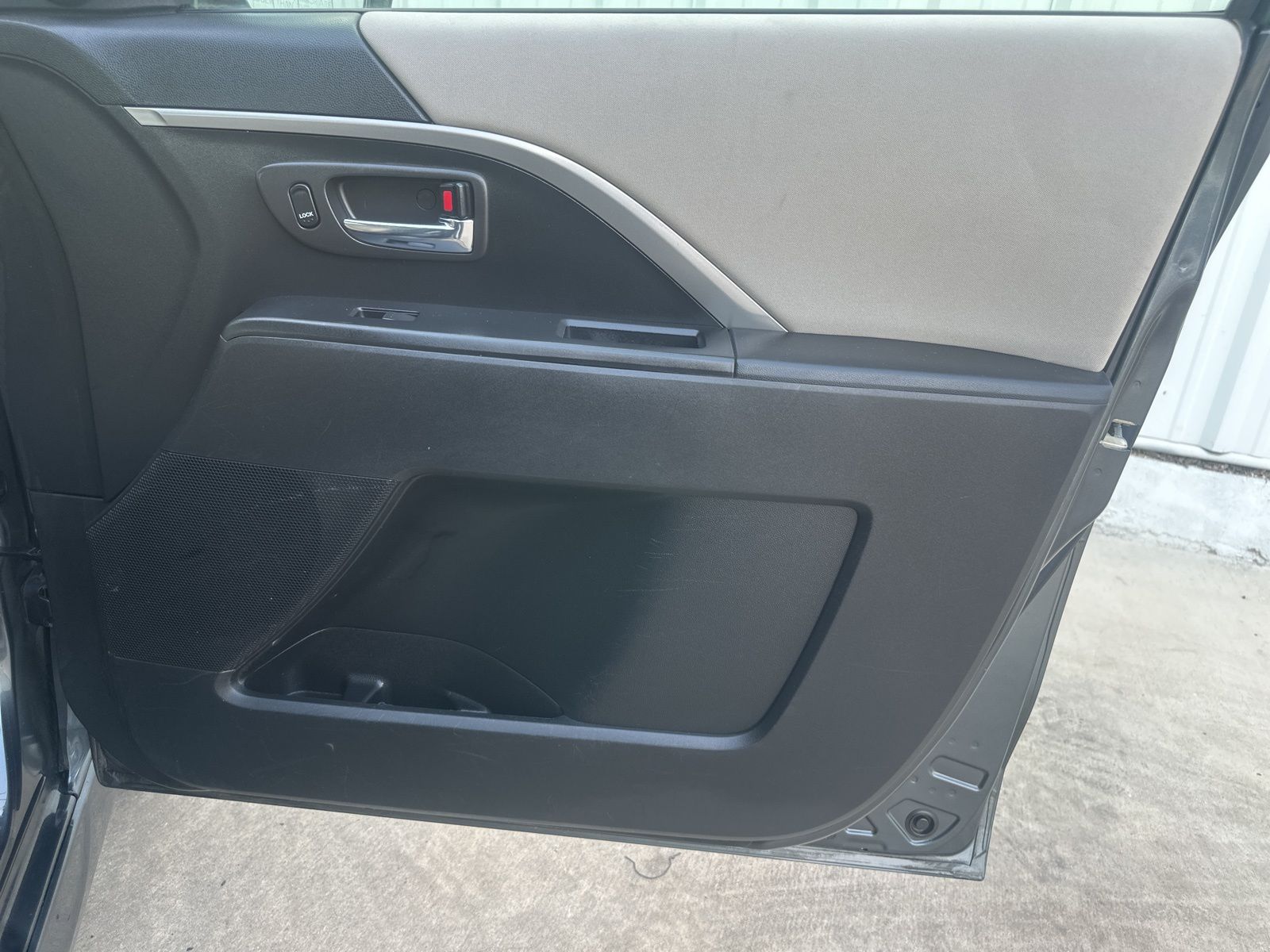 Used Car 2012 Mazda Mazda5  Grand Touring For Sale Under $10,000 In Austin, Texas