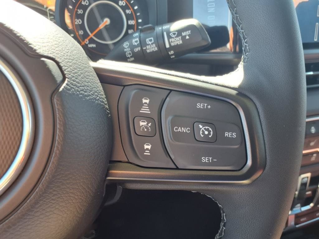 2025 Jeep Wrangler Rubicon - 5