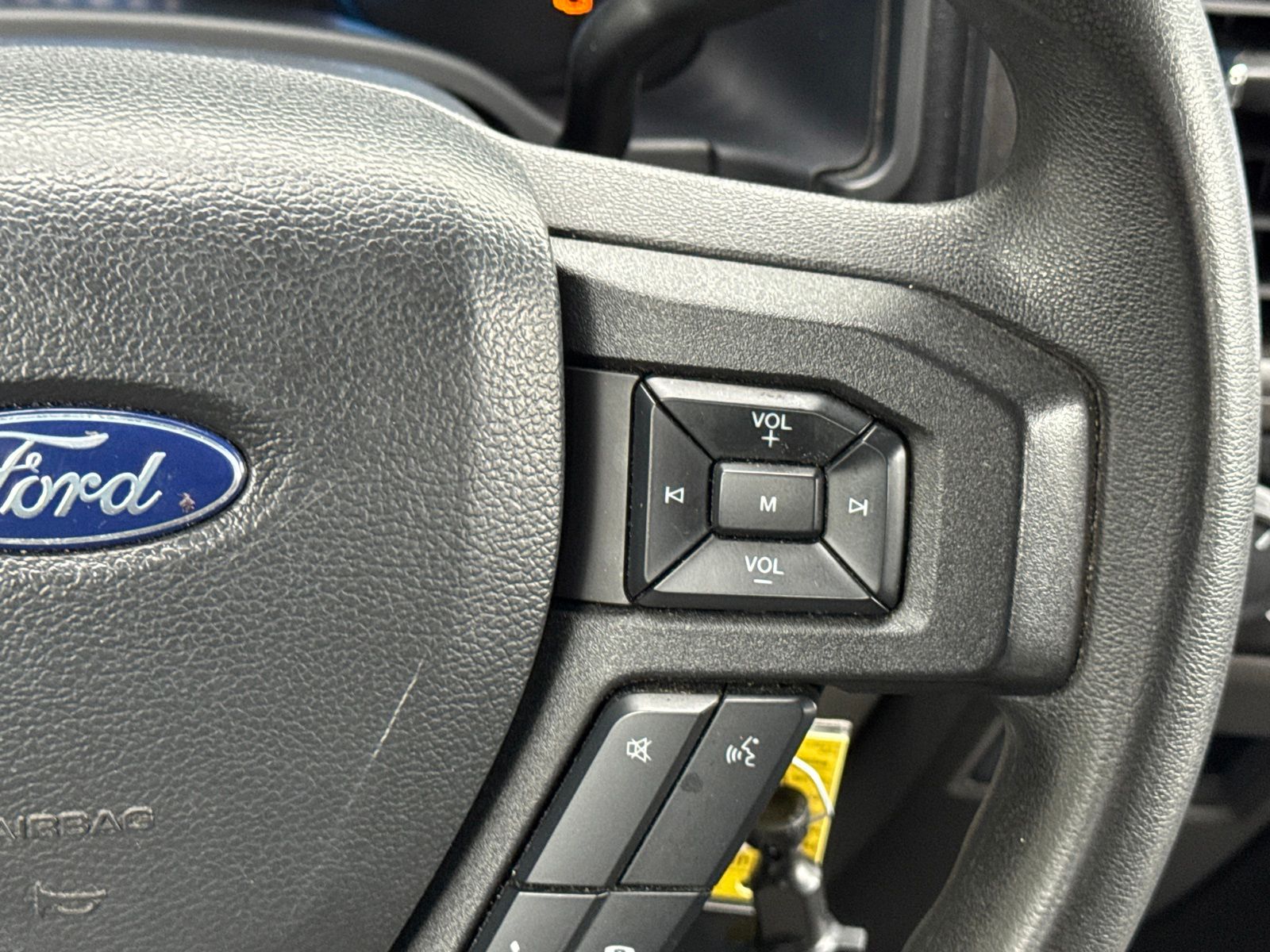 Used 2022 Oxford White Ford XL image 16
