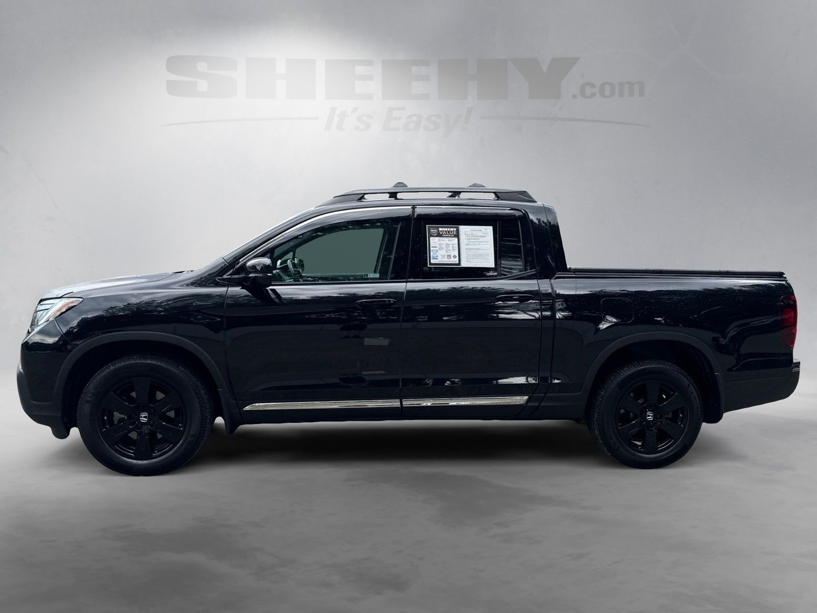 Used 2020 Crystal Black Pearl Honda Black Edition image 14