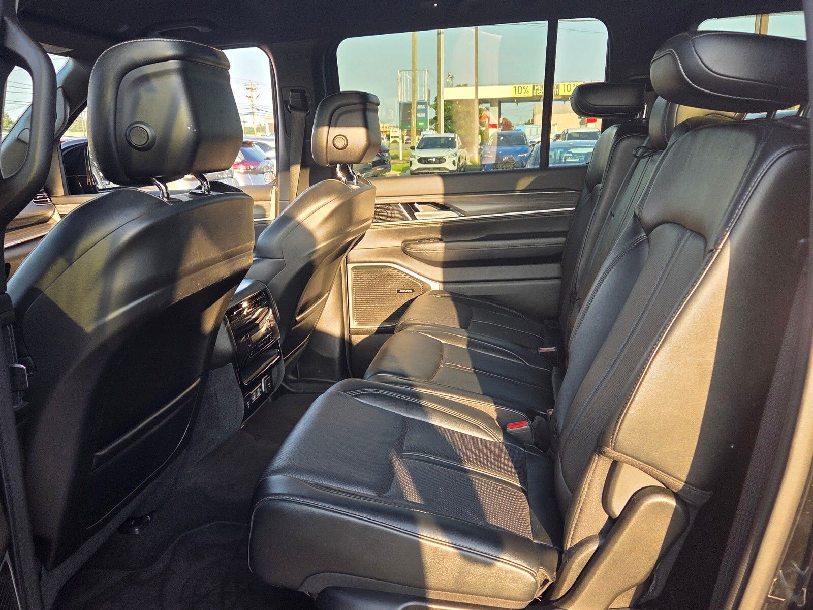 Used 2024 Black Jeep Series II image 6