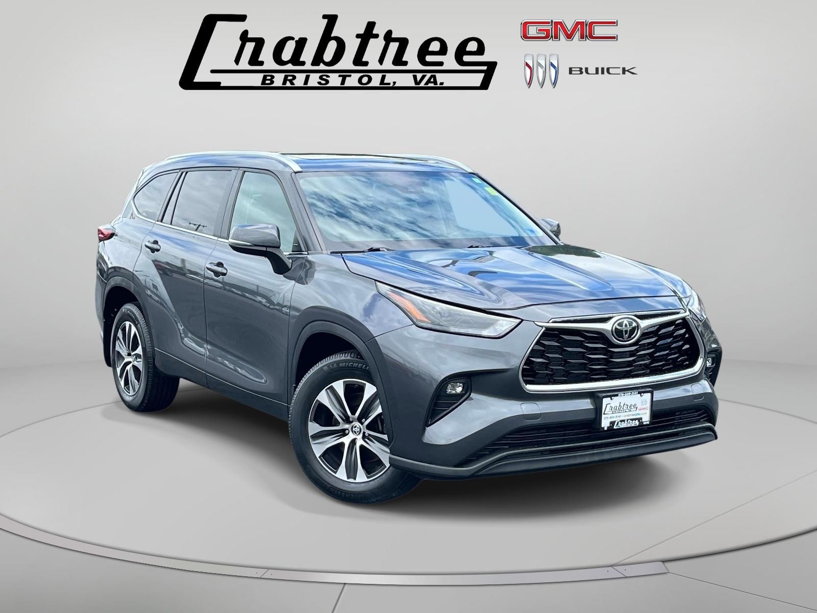 2023 Toyota Highlander XLE AWD