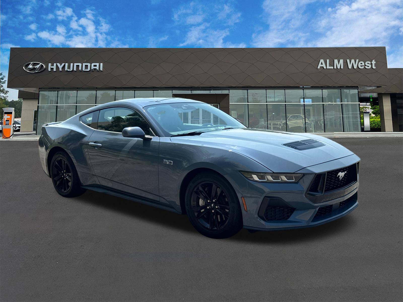 Used 2024 Vapor Blue Ford GT image 3