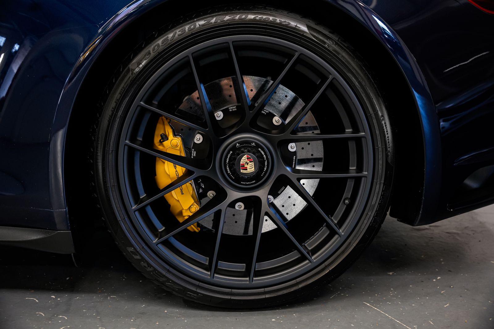 2018 Porsche 911 Carrera GTS — photo 45