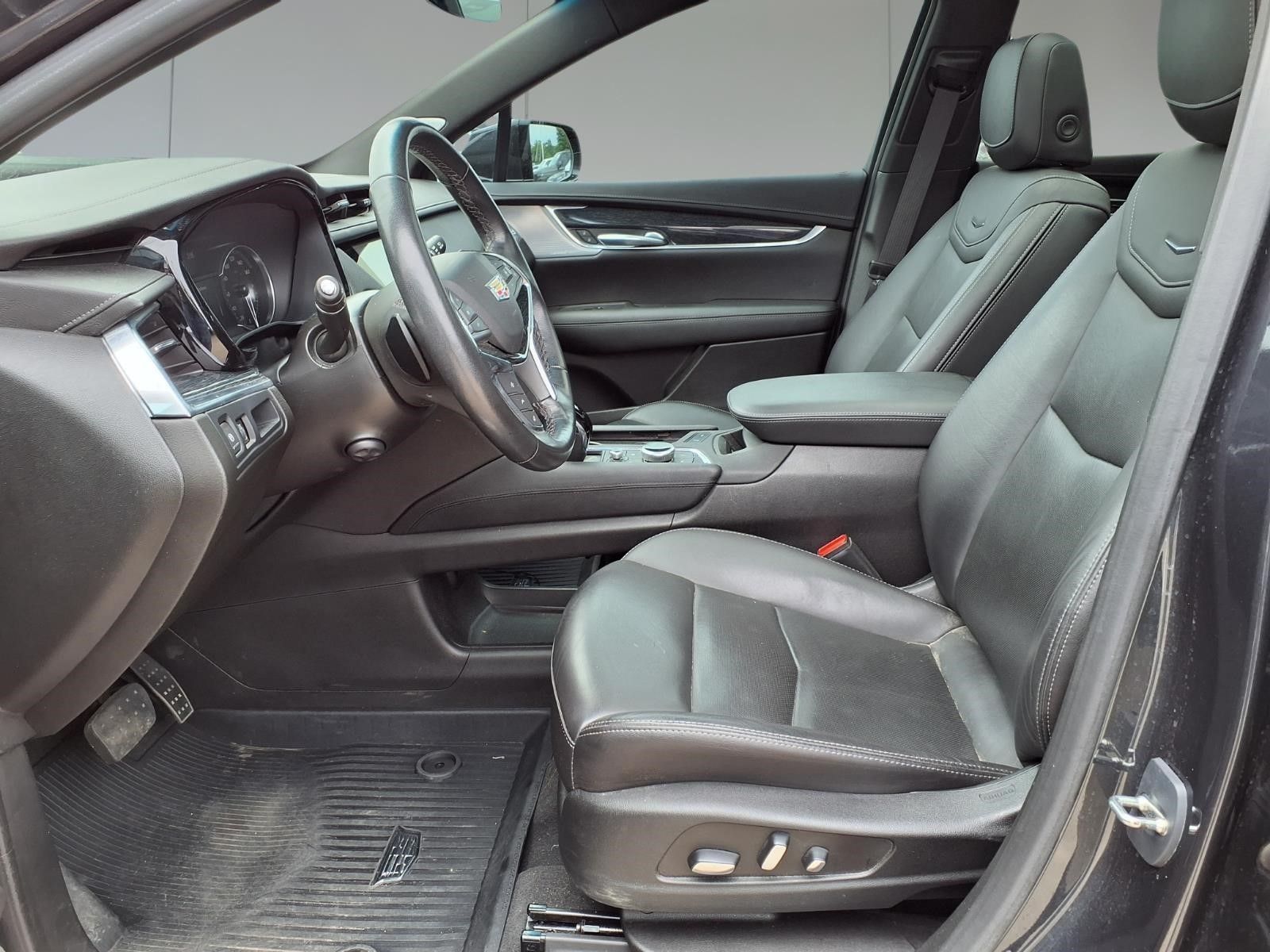 2023 Cadillac XT5 Premium Luxury Green at Tom Peacock Cadillac