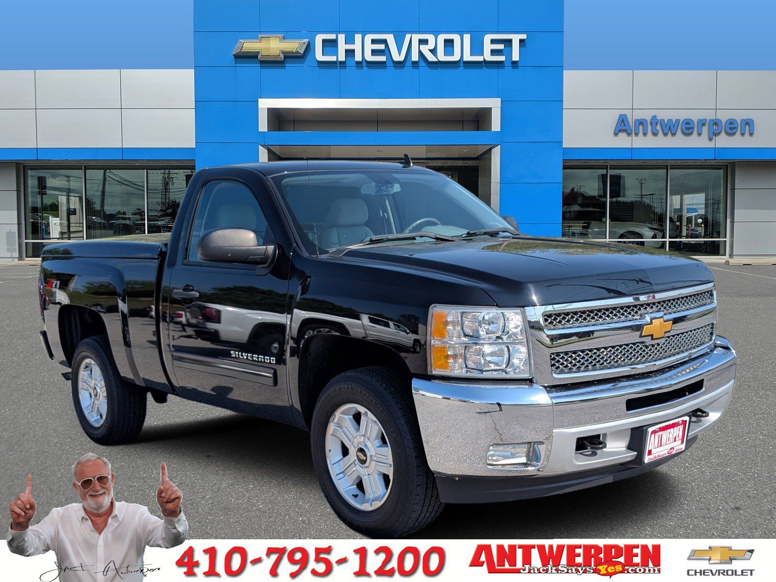 Black 2012 Chevrolet Silverado 1500 LT 4WD Pickup Truck Four-Wheel Drive 6-Speed Automatic Overdrive