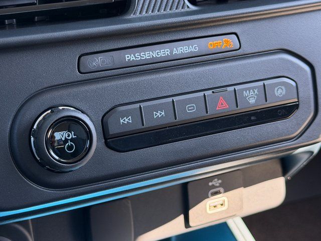 New 2026 Shadow Black Ford XLT image 25