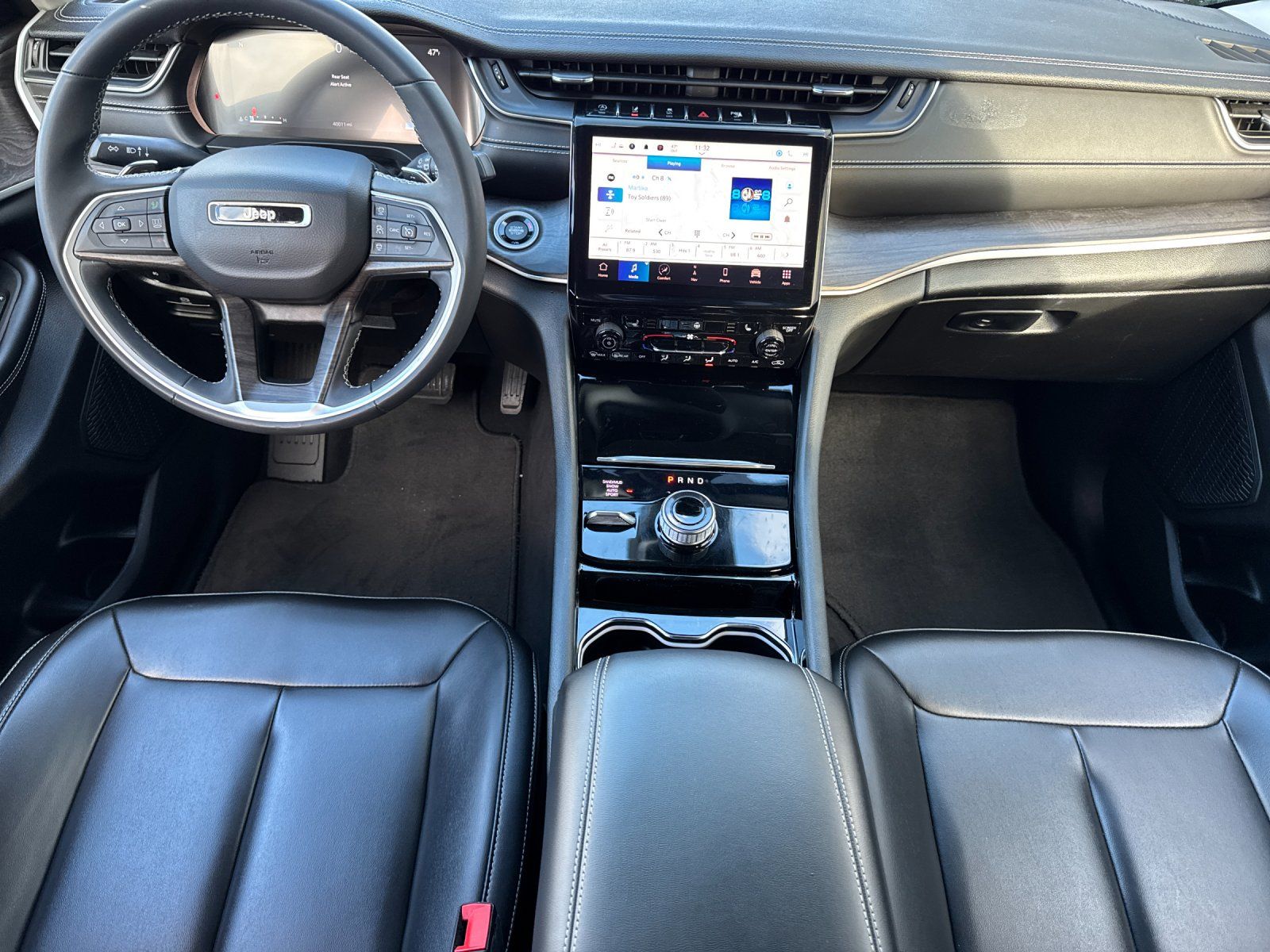 used 2023 Jeep Grand Cherokee car, priced at $25,998