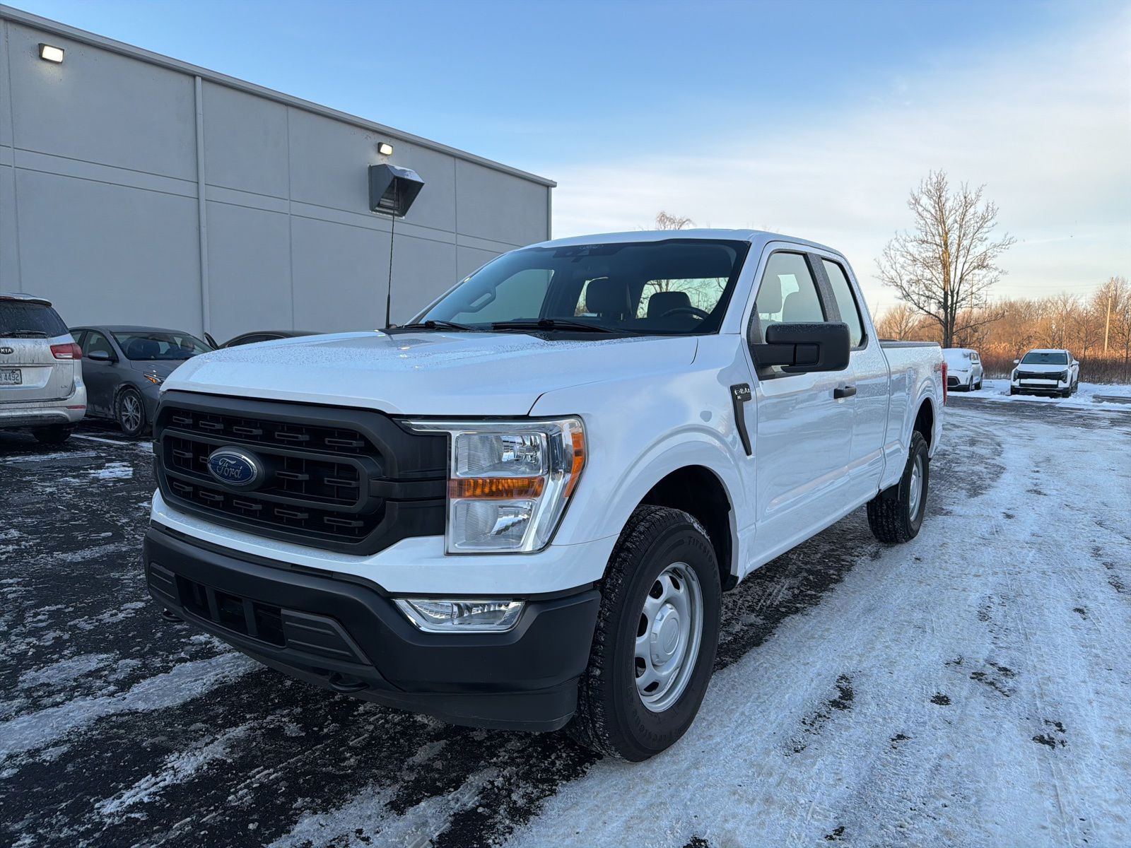 2022 Ford F-150 XL SuperCab 4WD