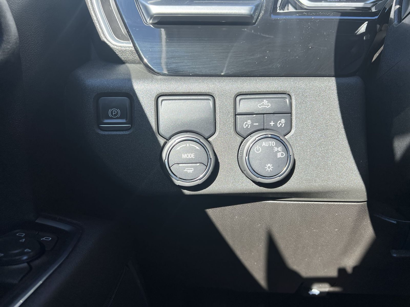 used 2023 Chevrolet Silverado 1500 car, priced at $33,991