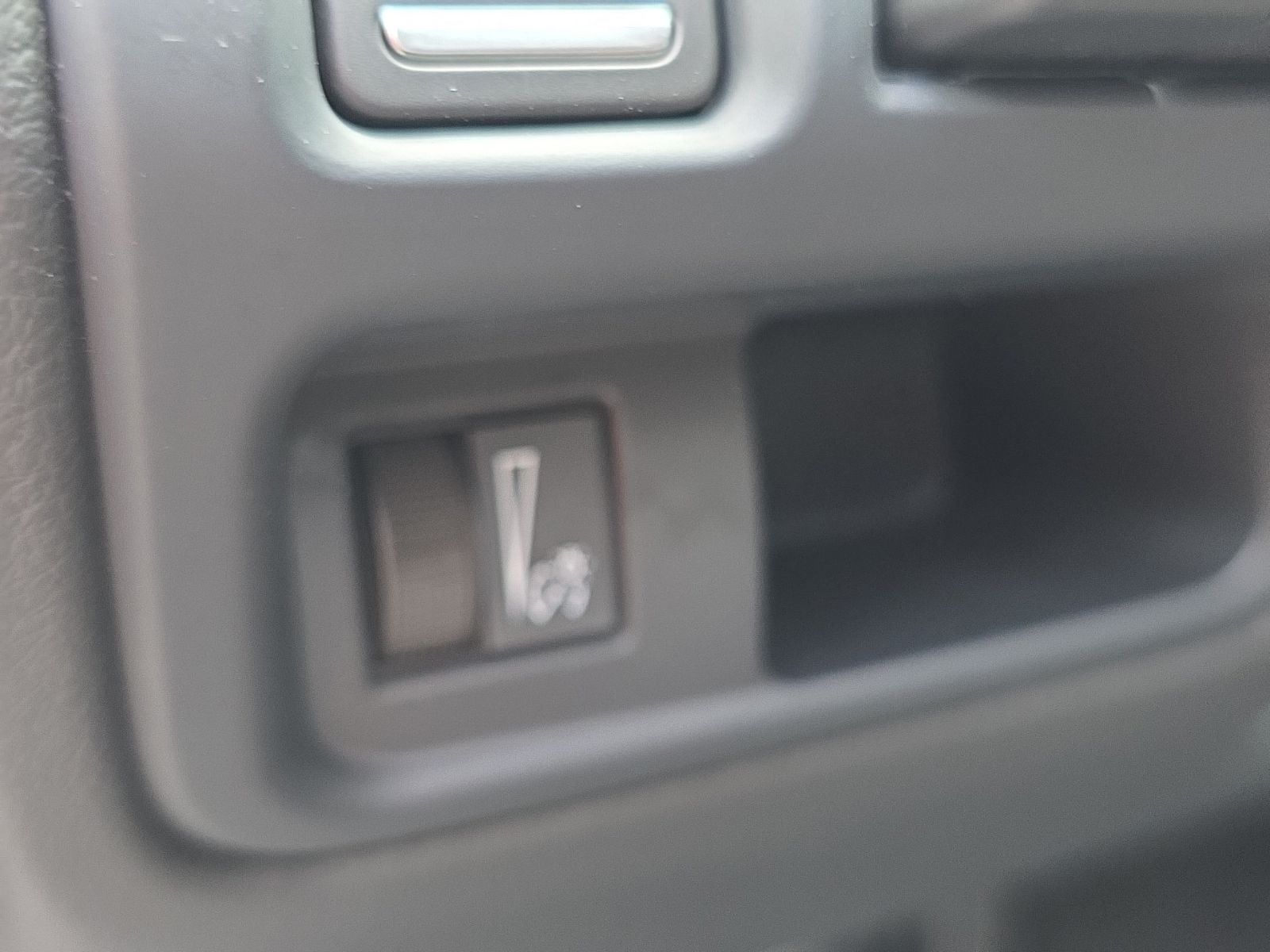 Used 2024 White Cadillac Sport image 43