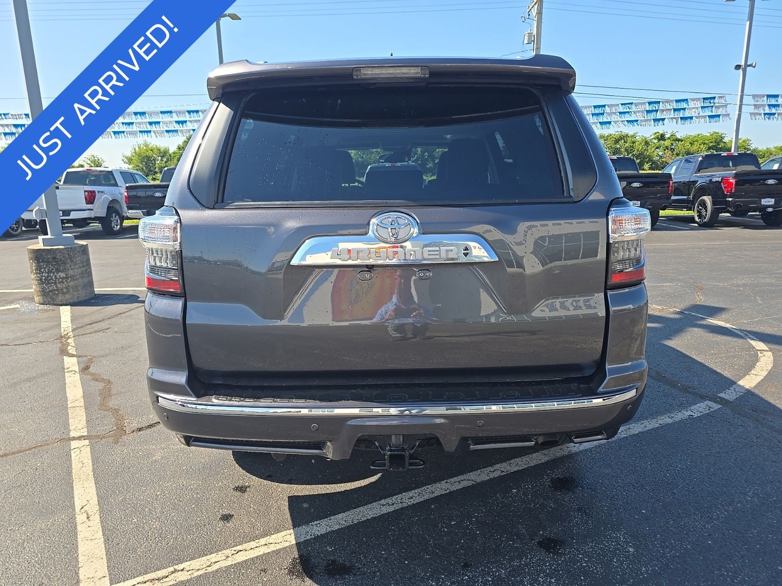 2023 Toyota 4Runner image 5