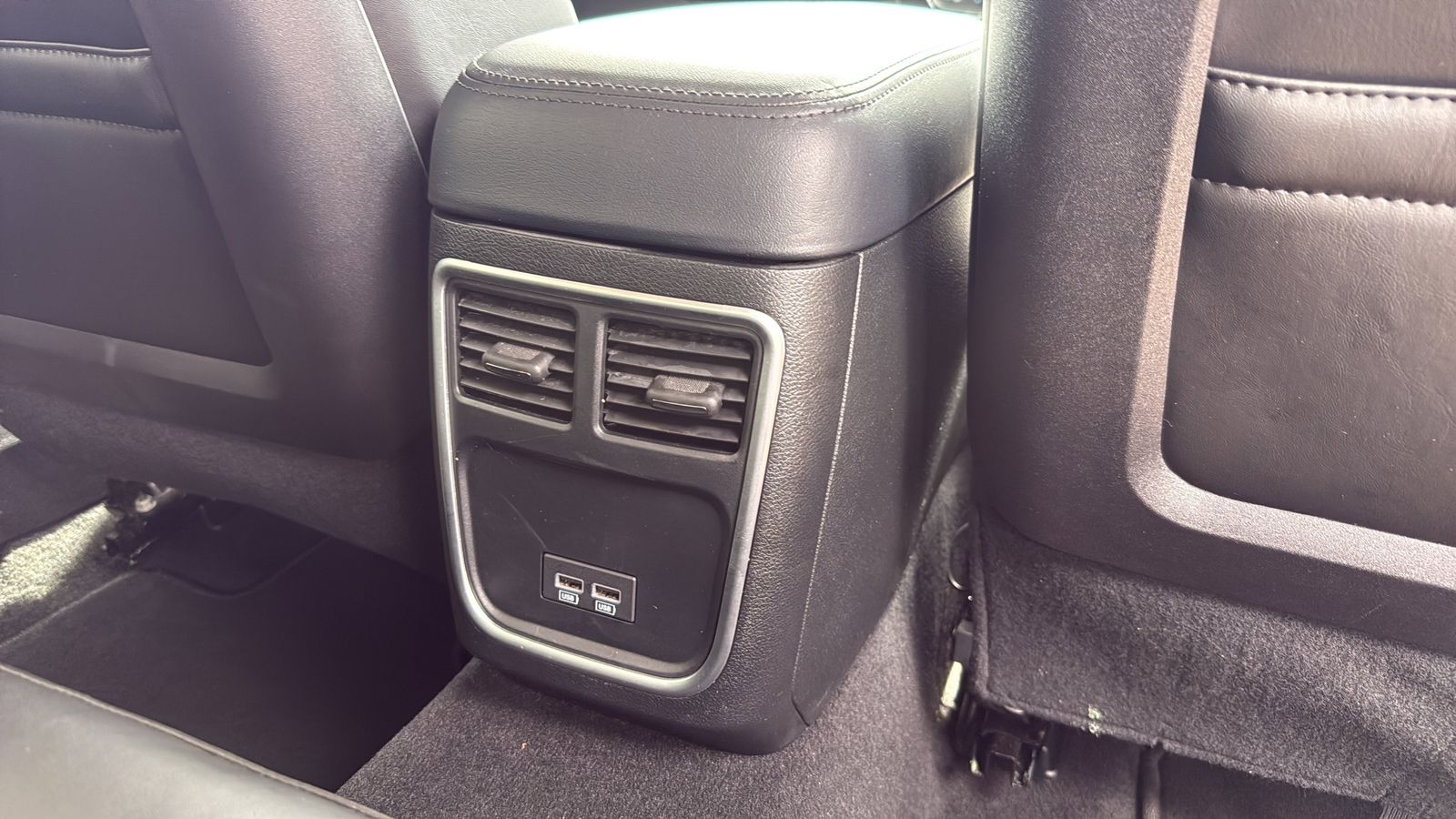 Used Car 2023 Chrysler 300  Touring For Sale Under $25,000 In Austin, Texas