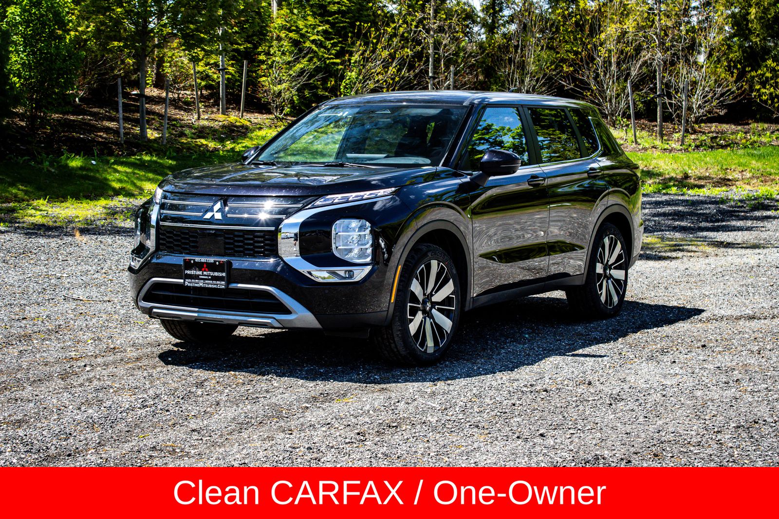Black 2025 Mitsubishi Outlander SUV / Crossover All-Wheel Drive Continuously Variable Transmission