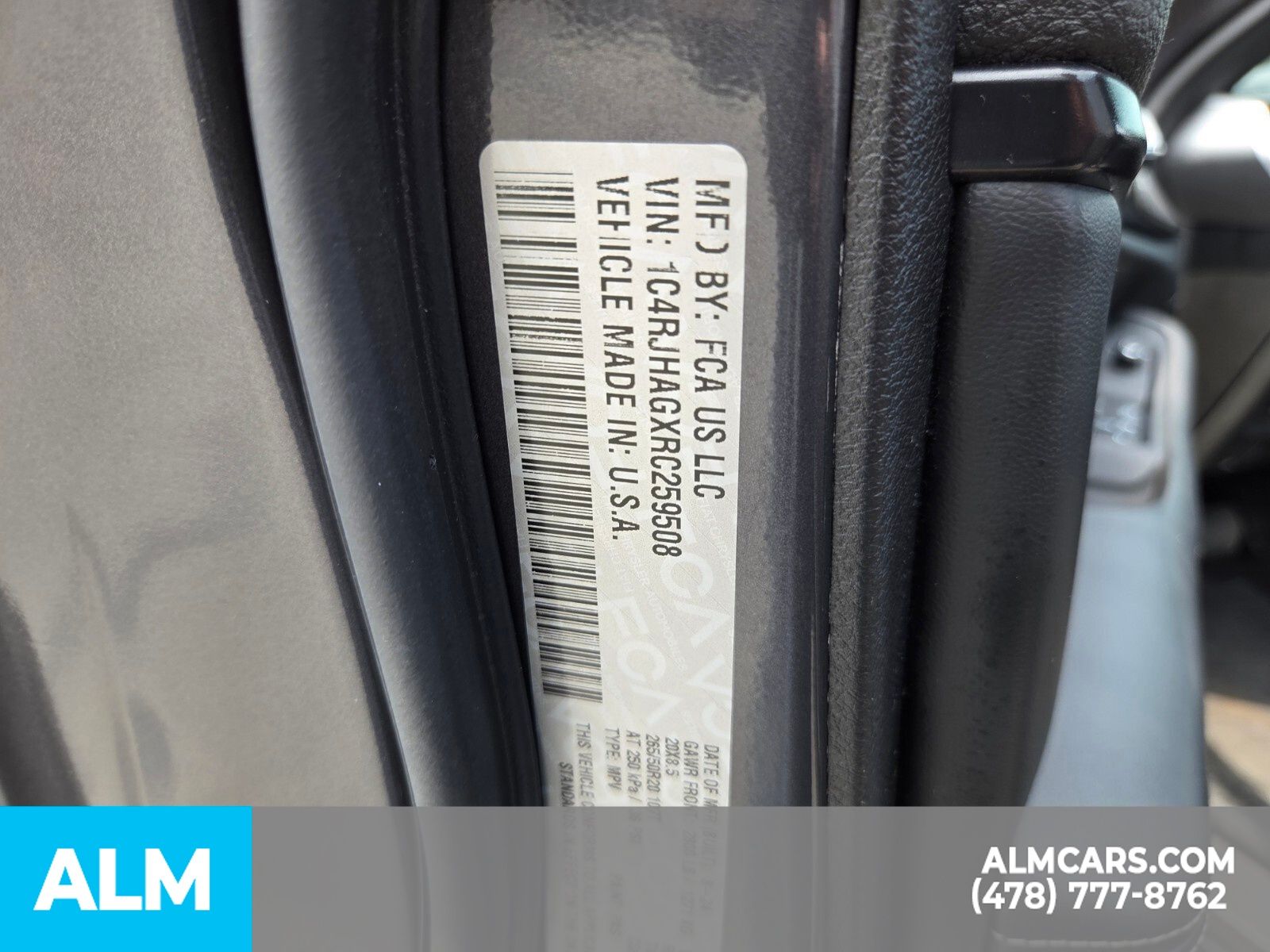 Used 2024 Gray Jeep Altitude image 25