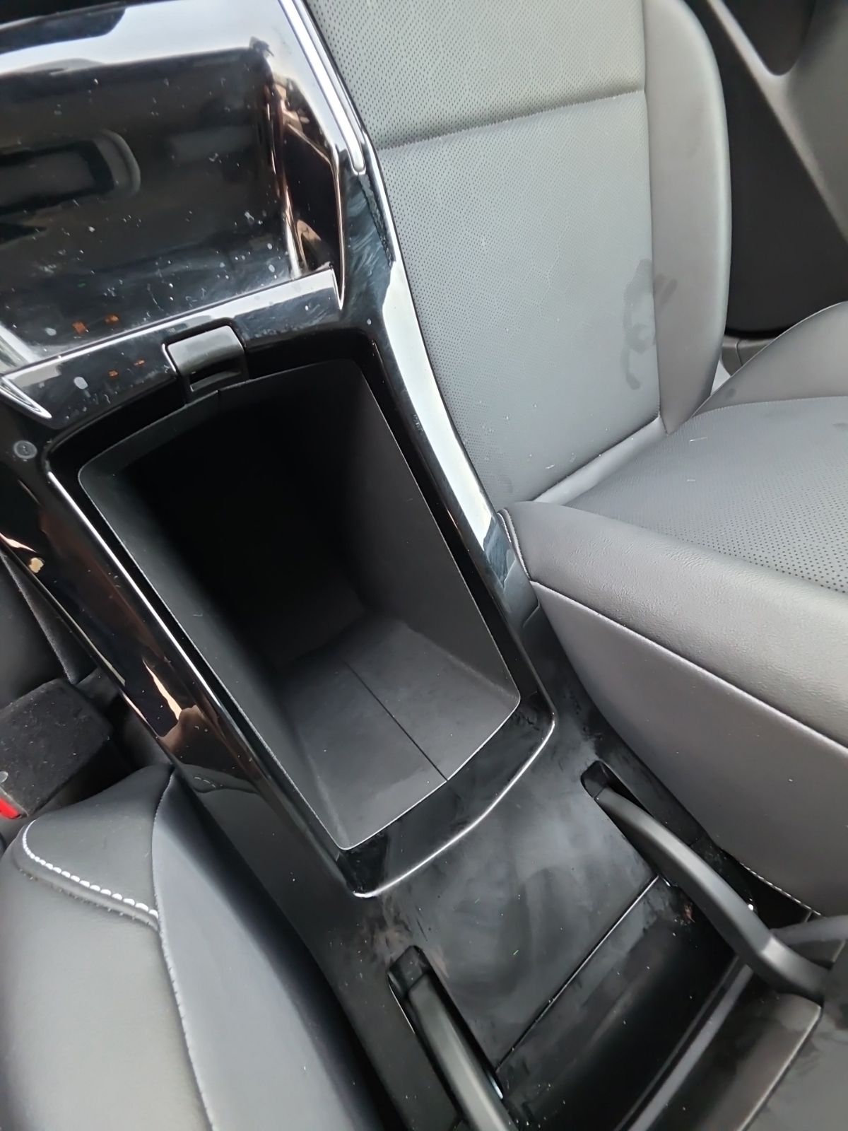 Used 2023 Black Volkswagen Pro S image 22