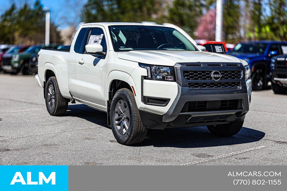 2025 Nissan Frontier SV - Photo 6