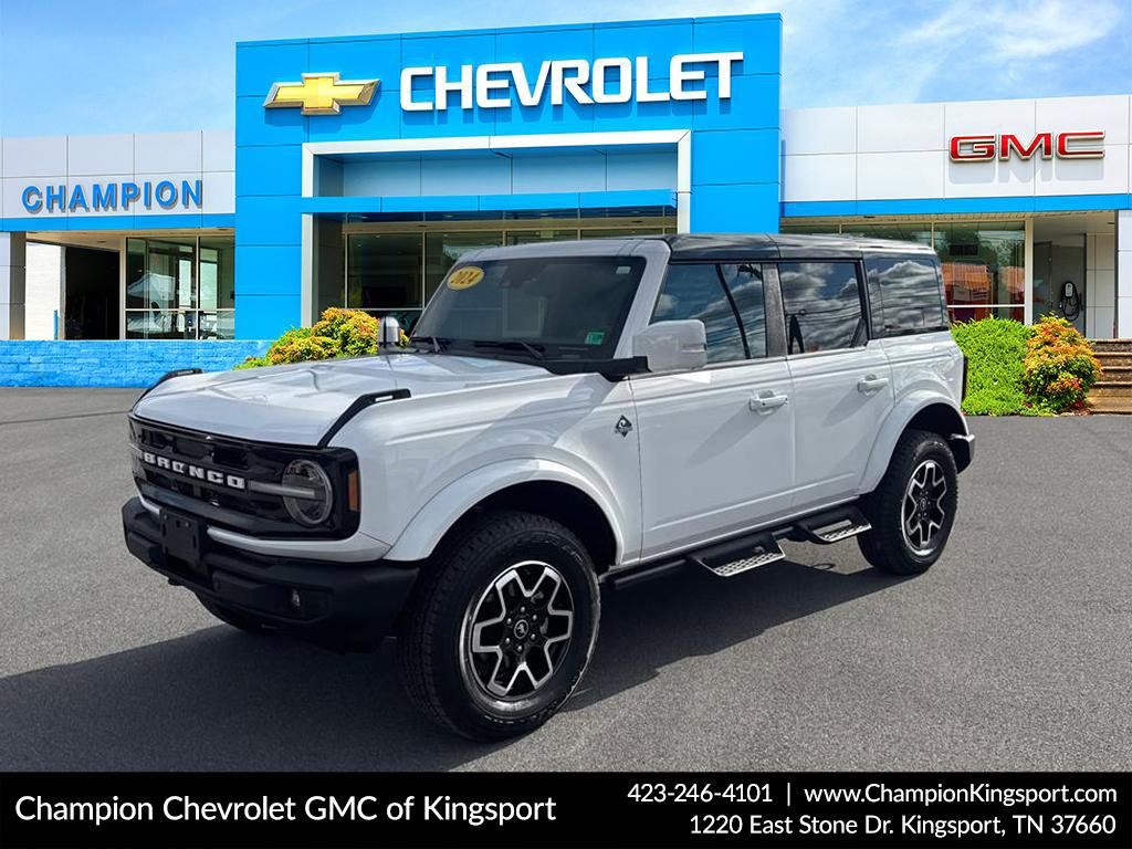 2024 Ford Bronco Outer Banks 4-Door 4WD