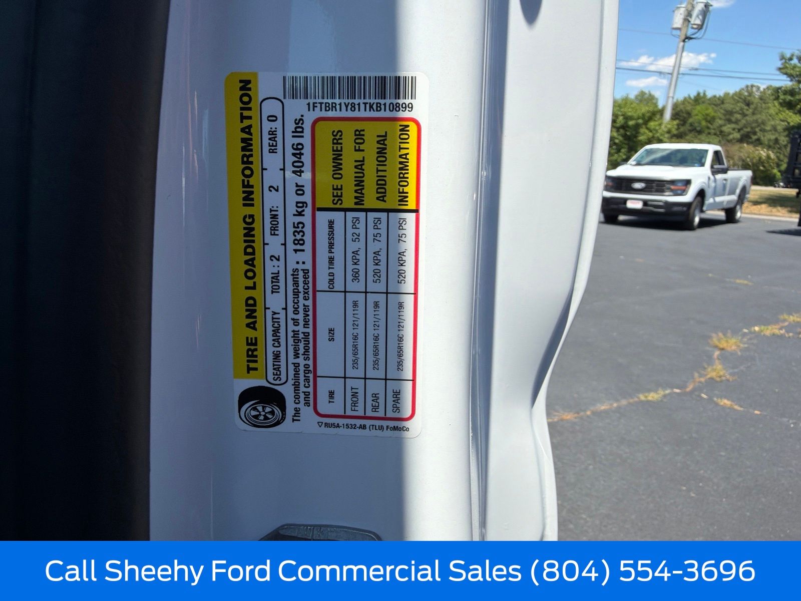 New 2026 Oxford White Ford Low Roof Cargo Van image 21