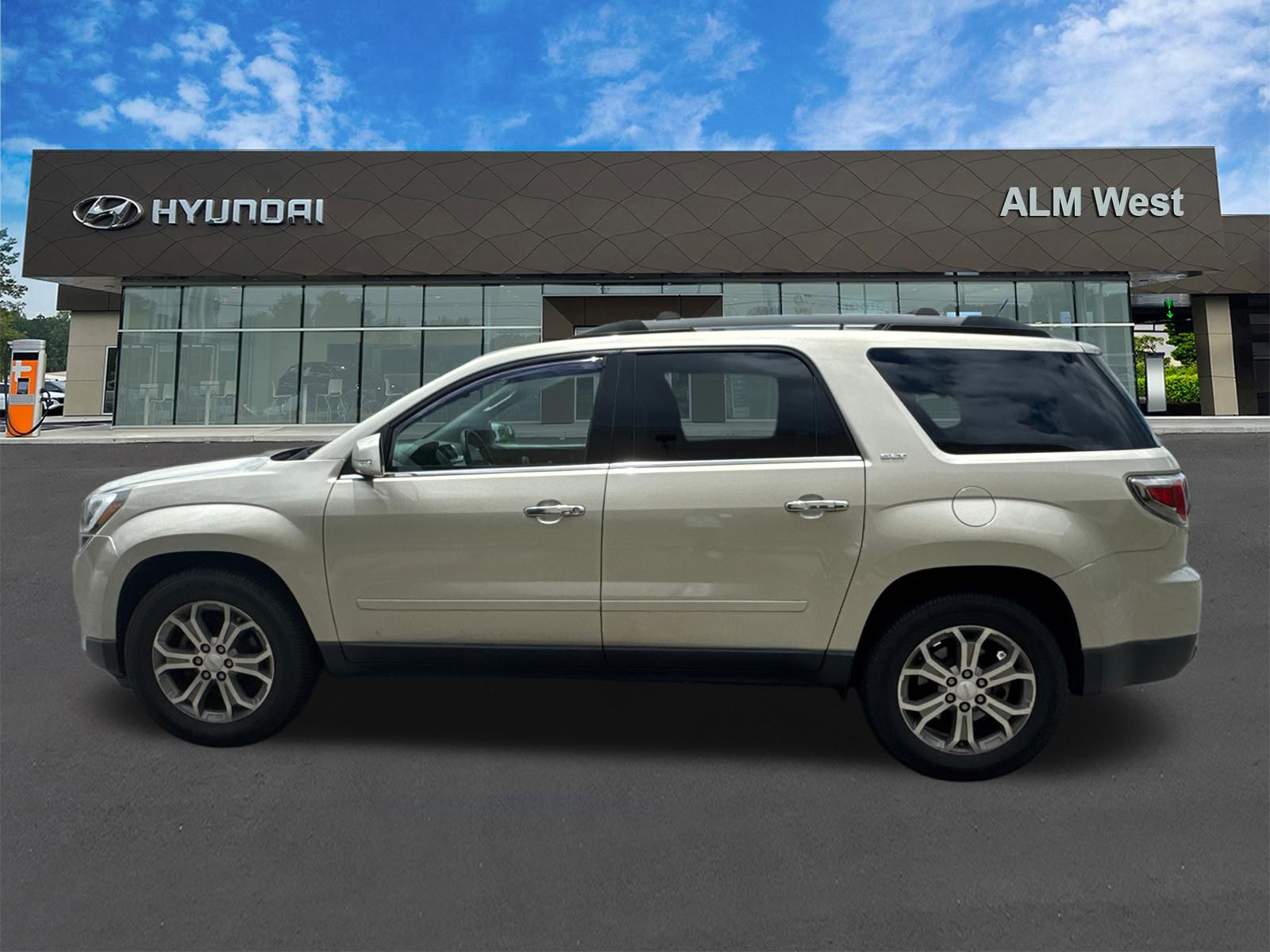 Used 2016 Silver GMC SLT-1 image 8