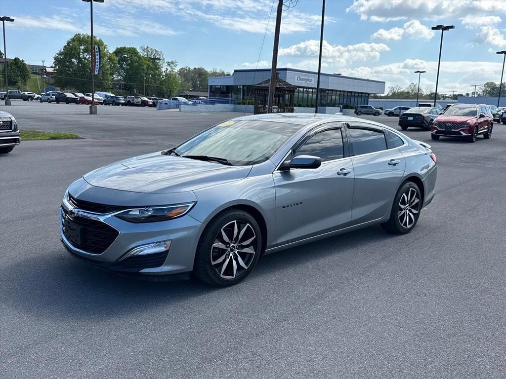 Sterling Gray Metallic 2023 Chevrolet Malibu RS FWD Sedan Front-Wheel Drive Continuously Variable Transmission