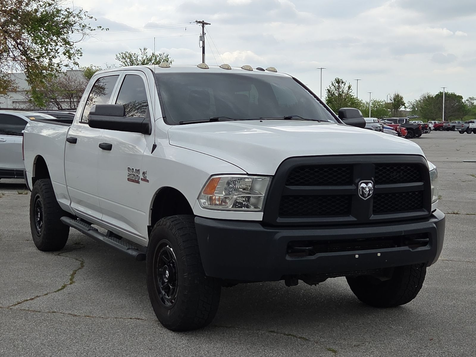 Bright White Clearcoat 2016 RAM 2500 Tradesman Crew Cab 4WD Pickup Truck Four-Wheel Drive 6-Speed Automatic