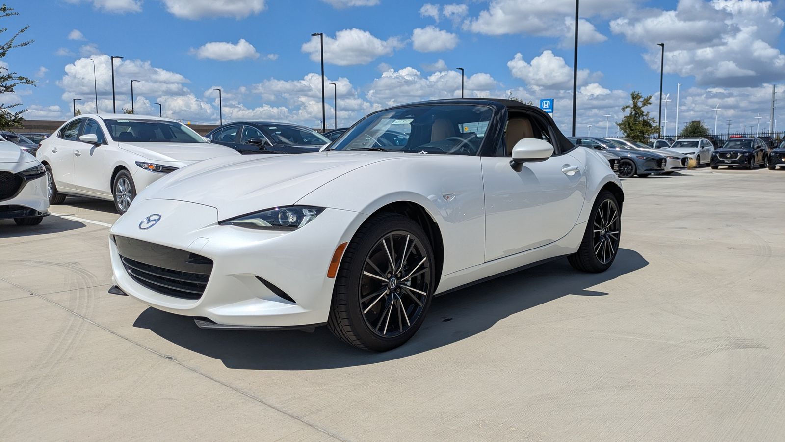 2026 Mazda Mazda MX-5 Miata Grand Touring