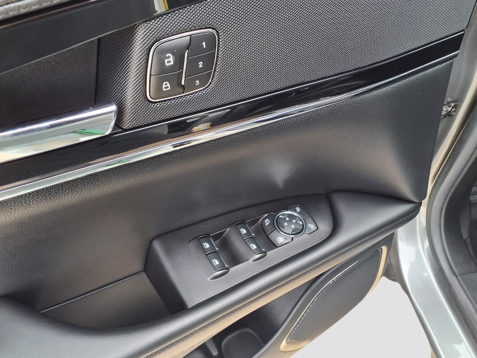 car-gallery-17