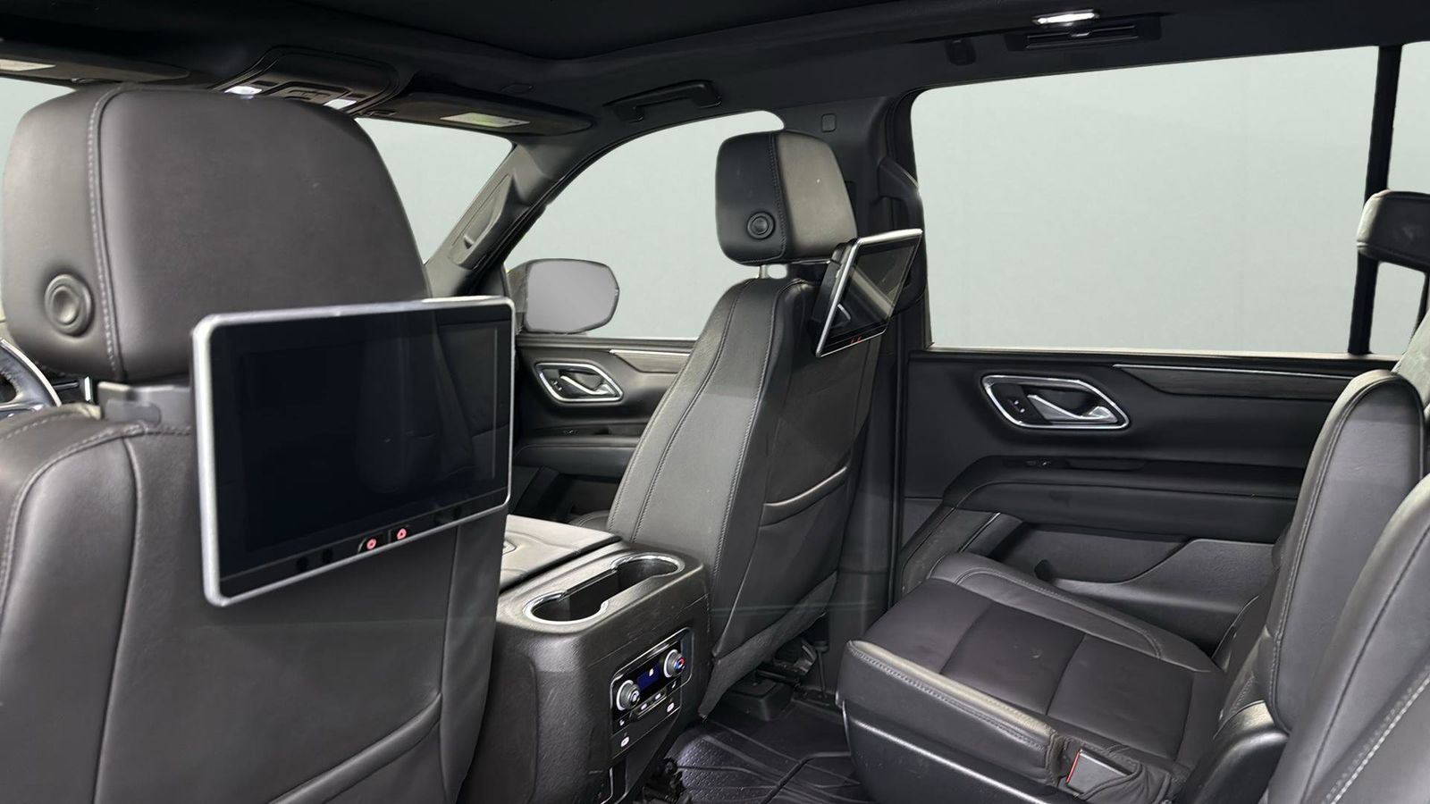 Used Car 2023 Chevrolet Suburban  Z71 For Sale Under $60,000 In Austin, Texas